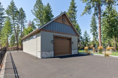 Welcome to this stunning 4 bedroom, 3 bathroom home located in on Hayden Lake Country Club in Idaho - for sale on GolfHomes.com, golf home, golf lot