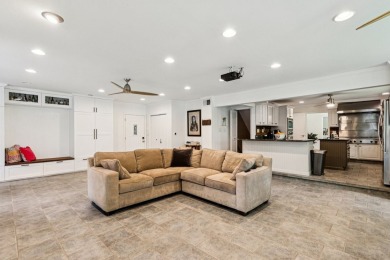 Welcome to Your Private Nature Retreat! Tucked away on a quiet on Oak Meadows Golf Club in Illinois - for sale on GolfHomes.com, golf home, golf lot