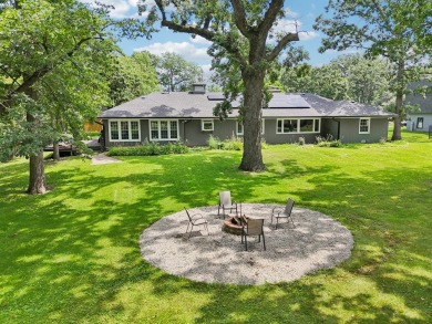 Welcome to Your Private Nature Retreat! Tucked away on a quiet on Oak Meadows Golf Club in Illinois - for sale on GolfHomes.com, golf home, golf lot