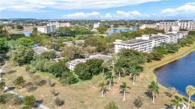 RENOVATED 3 - 2 CONDO WITH UPDATED ITALIAN KITCHEN, GRANITE on Palm-Aire Country Club and Resort - Palms in Florida - for sale on GolfHomes.com, golf home, golf lot
