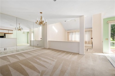 Be close to your golf game....!!  This Louisquisset Townhouse is on Louisquisset Golf Club in Rhode Island - for sale on GolfHomes.com, golf home, golf lot