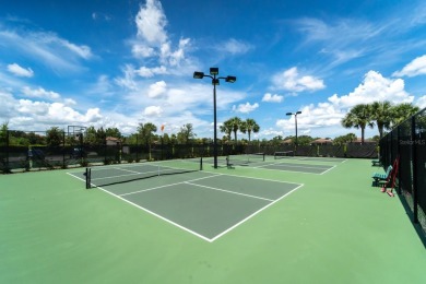 Under contract-accepting backup offers. LARGE PRICE REDUCTION on River Strand Golf and Country Club At Heritage Harbour  in Florida - for sale on GolfHomes.com, golf home, golf lot