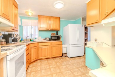 Very motivated seller! Make an offer today. Welcome to this on Plantation Golf Club in Florida - for sale on GolfHomes.com, golf home, golf lot