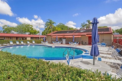 Seller is Motivated!! Welcome Home, Pinewood Village is the on Clearwater Executive Golf Course in Florida - for sale on GolfHomes.com, golf home, golf lot