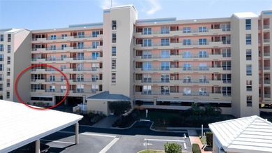 Walk right into tropical splendor, from the tranquil color on Pinebrook/Ironwood Golf Course in Florida - for sale on GolfHomes.com, golf home, golf lot