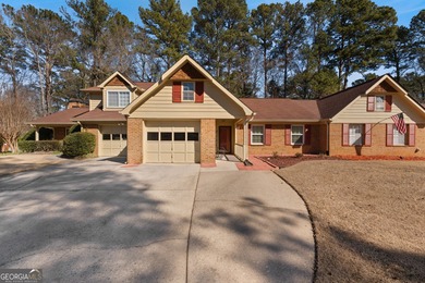 Ideally located in the heart of Peachtree City, this inviting on Canongate At Flat Creek Club in Georgia - for sale on GolfHomes.com, golf home, golf lot