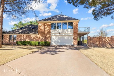 12 Winged Foot Circle: stately, elegant  an entertainer's on Abilene Country Club - South Course in Texas - for sale on GolfHomes.com, golf home, golf lot