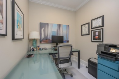 Impeccably renovated townhome in the heart of Reynolds Lake on Reynolds Lake Oconee - The Oconee in Georgia - for sale on GolfHomes.com, golf home, golf lot