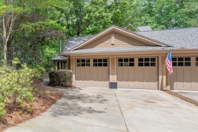 Impeccably renovated townhome in the heart of Reynolds Lake on Reynolds Lake Oconee - The Oconee in Georgia - for sale on GolfHomes.com, golf home, golf lot