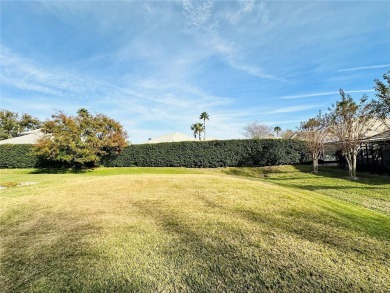Under contract-accepting backup offers. Charming Home in Mount on Country Club of Mount Dora in Florida - for sale on GolfHomes.com, golf home, golf lot