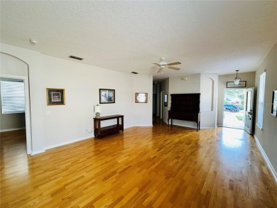 Under contract-accepting backup offers. Charming Home in Mount on Country Club of Mount Dora in Florida - for sale on GolfHomes.com, golf home, golf lot