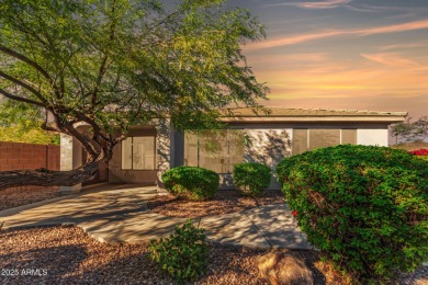 Anthem Country Club Luxury Remodel - Guard-Gated Living at Its on Anthem Golf and Country Club  in Arizona - for sale on GolfHomes.com, golf home, golf lot