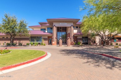 Anthem Country Club Luxury Remodel - Guard-Gated Living at Its on Anthem Golf and Country Club  in Arizona - for sale on GolfHomes.com, golf home, golf lot