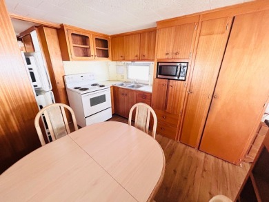Listing - 1608 Minnesota Ave, Bradenton FL 34207 - $107,000 on Sara Bay Country Club in Florida - for sale on GolfHomes.com, golf home, golf lot