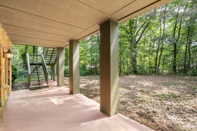 Offered here is a great opportunity to live the lake life at a on Chatuge Shores Golf Course in North Carolina - for sale on GolfHomes.com, golf home, golf lot