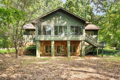 Offered here is a great opportunity to live the lake life at a on Chatuge Shores Golf Course in North Carolina - for sale on GolfHomes.com, golf home, golf lot
