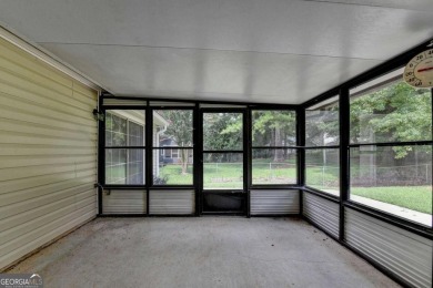 Welcome home! This fully updated 3 bedroom, 2 bath ranch has a on Heritage Golf Links in Georgia - for sale on GolfHomes.com, golf home, golf lot