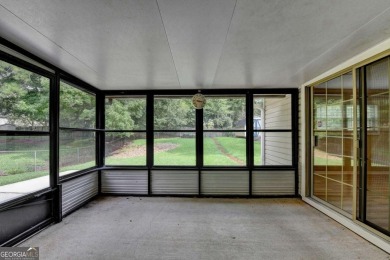 Welcome home! This fully updated 3 bedroom, 2 bath ranch has a on Heritage Golf Links in Georgia - for sale on GolfHomes.com, golf home, golf lot