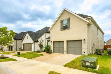 PRICE IMPROVEMENT!!! This spacious home features 5 bedrooms and on The Lakes at Castle Hill Golf Club in Texas - for sale on GolfHomes.com, golf home, golf lot