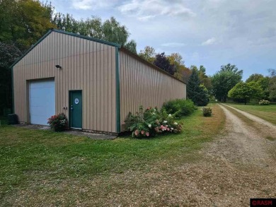 Here is your chance to own your own slice of paradise in South on Minn-Iowa Golf Course in Minnesota - for sale on GolfHomes.com, golf home, golf lot