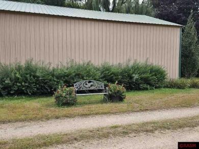 Here is your chance to own your own slice of paradise in South on Minn-Iowa Golf Course in Minnesota - for sale on GolfHomes.com, golf home, golf lot