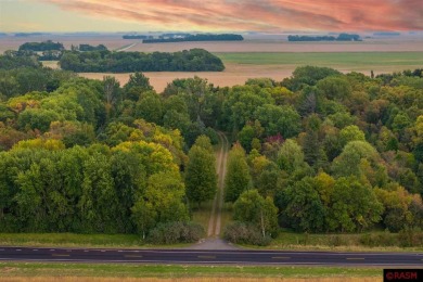 Here is your chance to own your own slice of paradise in South on Minn-Iowa Golf Course in Minnesota - for sale on GolfHomes.com, golf home, golf lot
