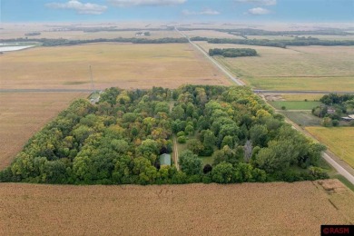 Here is your chance to own your own slice of paradise in South on Minn-Iowa Golf Course in Minnesota - for sale on GolfHomes.com, golf home, golf lot