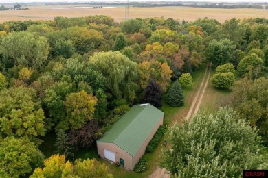 Here is your chance to own your own slice of paradise in South on Minn-Iowa Golf Course in Minnesota - for sale on GolfHomes.com, golf home, golf lot