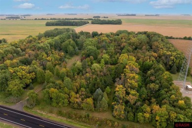 Here is your chance to own your own slice of paradise in South on Minn-Iowa Golf Course in Minnesota - for sale on GolfHomes.com, golf home, golf lot