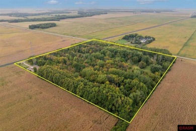Here is your chance to own your own slice of paradise in South on Minn-Iowa Golf Course in Minnesota - for sale on GolfHomes.com, golf home, golf lot