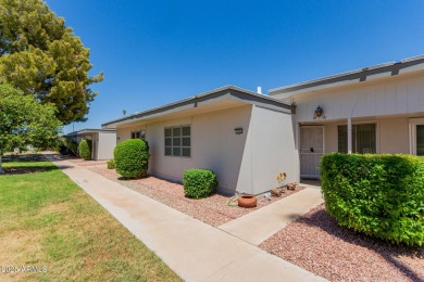 Sleek, roomy one bedroom unit with enclosed back patio.  Close on Sun City North Golf Course in Arizona - for sale on GolfHomes.com, golf home, golf lot
