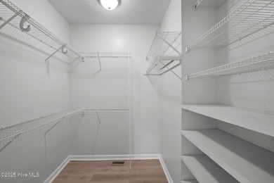 Welcome to this beautifully renovated 2-bedroom, 2.5-bathroom on Harbour Point Golf Club in North Carolina - for sale on GolfHomes.com, golf home, golf lot