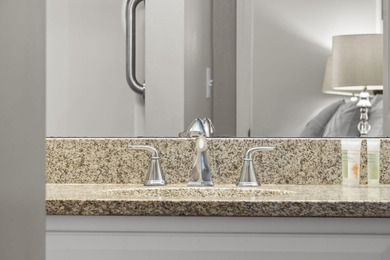 This bright and fully updated 2-bedroom, 2-bath condo offers on Pointe Royale Village Country Club in Missouri - for sale on GolfHomes.com, golf home, golf lot