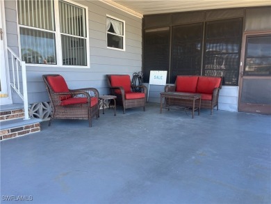 NEW FLOORS, NEW ROOF, INCLUDES PARK CERTIFICATE!!!! Come & Enjoy on Six Lakes Country Club in Florida - for sale on GolfHomes.com, golf home, golf lot