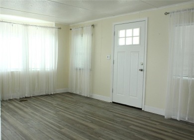 One or more photo(s) has been virtually staged. Florida on High Point Golf Club, Inc. in Florida - for sale on GolfHomes.com, golf home, golf lot