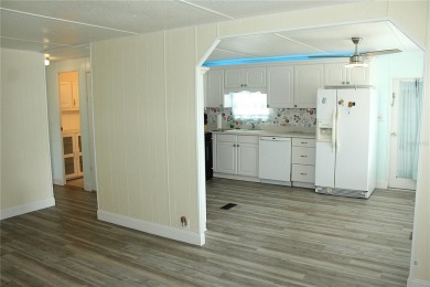 One or more photo(s) has been virtually staged. Florida on High Point Golf Club, Inc. in Florida - for sale on GolfHomes.com, golf home, golf lot