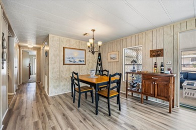 This light bright 2 bedroom 2 bath home is well maintained. Open on Zellwood Station Country Club in Florida - for sale on GolfHomes.com, golf home, golf lot