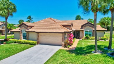 Spacious and well-maintained 3BD/2BA villa in the desirable on Aberdeen Golf and Country Club in Florida - for sale on GolfHomes.com, golf home, golf lot