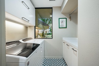 REMODELED. FURNISHED. PANORAMIC MOUNTAIN VIEWS. 32 OWNED SOLAR on Desert Horizons Country Club in California - for sale on GolfHomes.com, golf home, golf lot