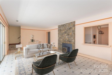 Rare opportunity near Waynesville Country Club! Spacious 4BD/4BA on Waynesville Country Club Inn in North Carolina - for sale on GolfHomes.com, golf home, golf lot