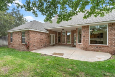 Looking for a beautiful home with plenty of room and right next on Tascosa Country Club in Texas - for sale on GolfHomes.com, golf home, golf lot