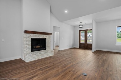 Welcome to East Village! This thoughtfully designed 3-bedroom, 2 on Vache-Grasse Country Club in Arkansas - for sale on GolfHomes.com, golf home, golf lot