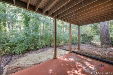 A convenient location and contemporary floor plan are the on University of Georgia Golf Course in Georgia - for sale on GolfHomes.com, golf home, golf lot