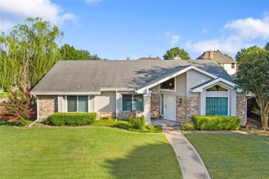 Looking for a peaceful retreat? Suburban tranquility with easy on Mesquite Municipal Golf Course in Texas - for sale on GolfHomes.com, golf home, golf lot