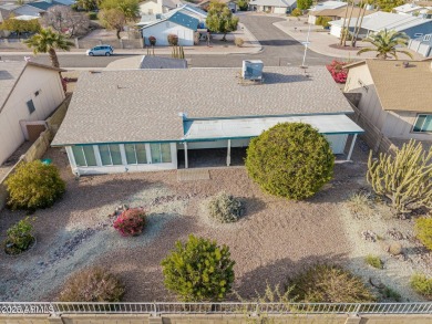 Ahwatukee! South Mountain Views! This 3 bedroom home offers an on Ahwatukee Country Club in Arizona - for sale on GolfHomes.com, golf home, golf lot