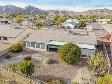 Ahwatukee! South Mountain Views! This 3 bedroom home offers an on Ahwatukee Country Club in Arizona - for sale on GolfHomes.com, golf home, golf lot