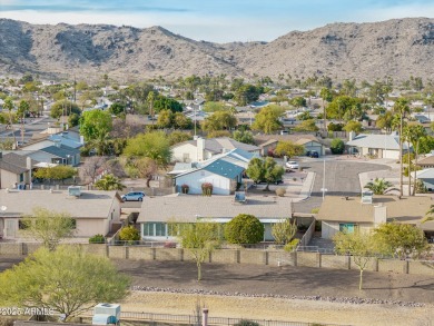 Ahwatukee! South Mountain Views! This 3 bedroom home offers an on Ahwatukee Country Club in Arizona - for sale on GolfHomes.com, golf home, golf lot