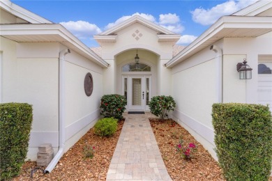 Welcome to the LANTANA model, a beautifully FURNISHED (TURNKEY) on The Links of Spruce Creek in Florida - for sale on GolfHomes.com, golf home, golf lot