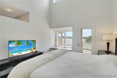 If you're looking for the perfect blend of lake life luxury and on Seasons Ridge At Four Seasons in Missouri - for sale on GolfHomes.com, golf home, golf lot
