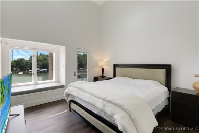 If you're looking for the perfect blend of lake life luxury and on Seasons Ridge At Four Seasons in Missouri - for sale on GolfHomes.com, golf home, golf lot